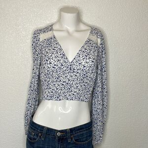 ASTR The Label Blue Floral Peplum Top Size S